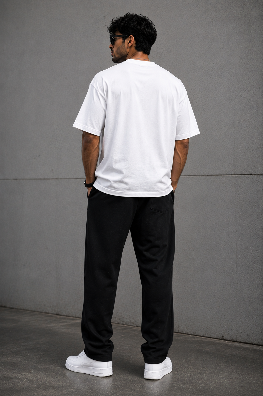 Zyker Signature Oversized Pure Cotton T-Shirt – White